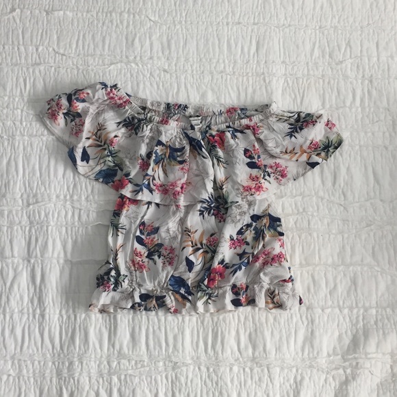 American Eagle Outfitters Tops - AEO COLD SHOULDER TROPICAL FLORAL PRINT BLOUSE